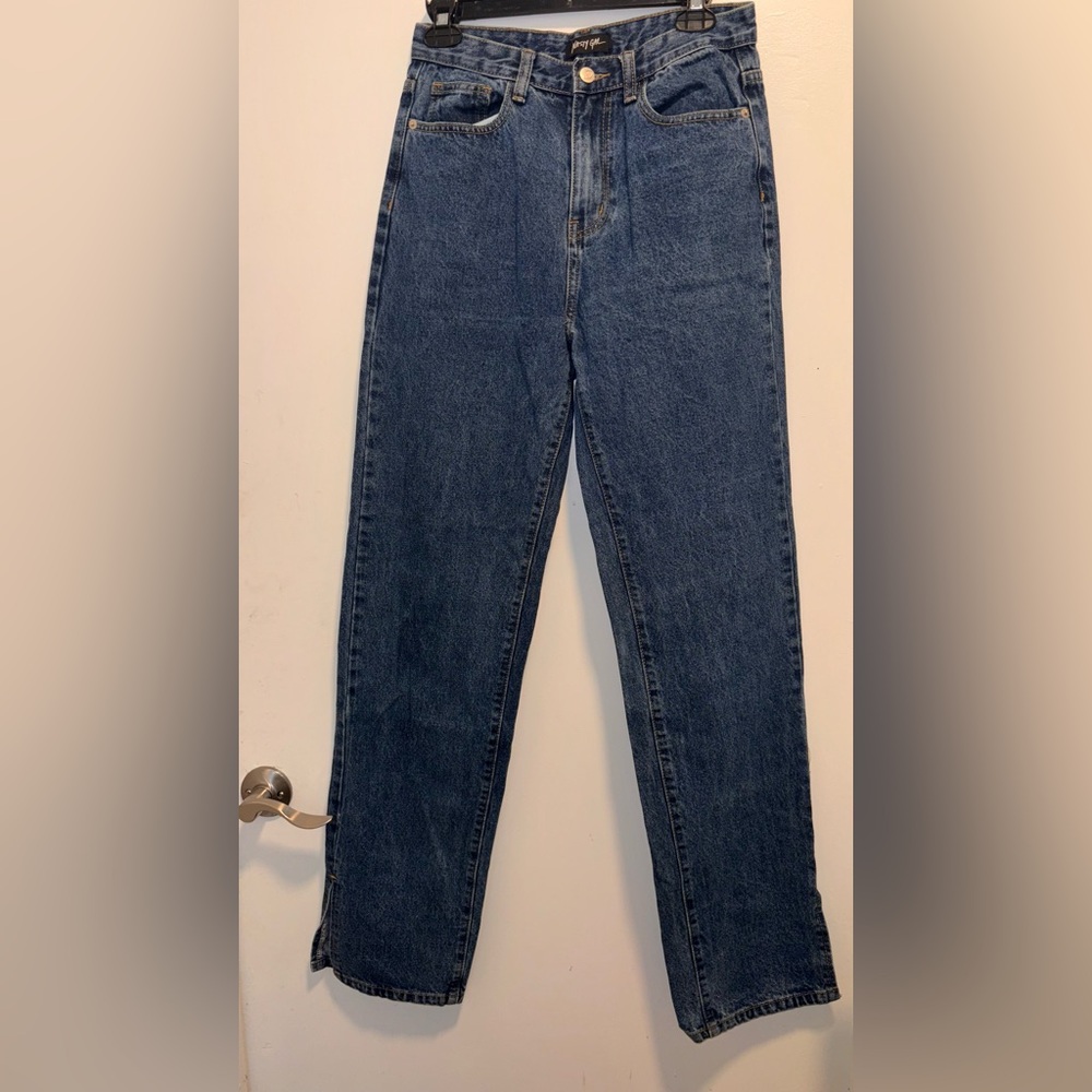 Nasty Gal Relaxed Split Hem Straight Leg Jeans 😍